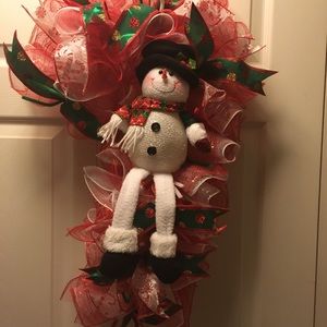 SOLD !! Snowman/Elf LED Wreaths